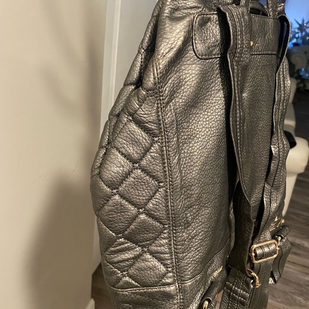 Luxe Grey Quilted Drawstring Bucket Back Pack - image 3